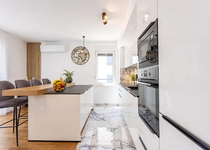 Apartment City Residence Split アパート スプリト