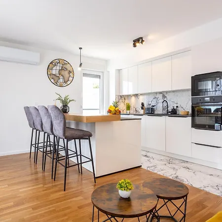 Apartment Apartment City Residence Split *