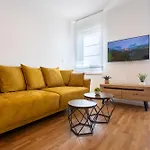 Apartment City Residence Split Daire