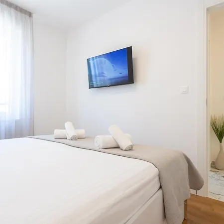 Apartment City Residence Split 公寓